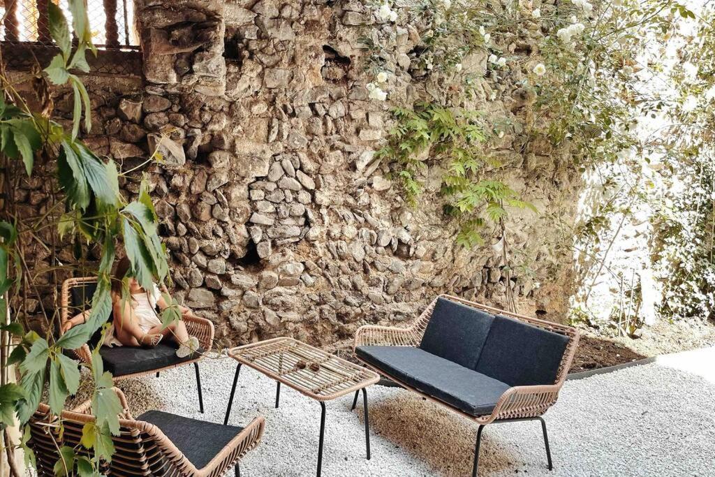 Gite Chez Gabrielle Le Puy-en-Velay Esterno foto